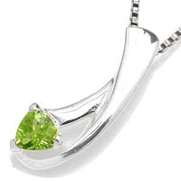 Peridot Vedhæng - 20mm U/kæde - Fantastisk Tilbud!