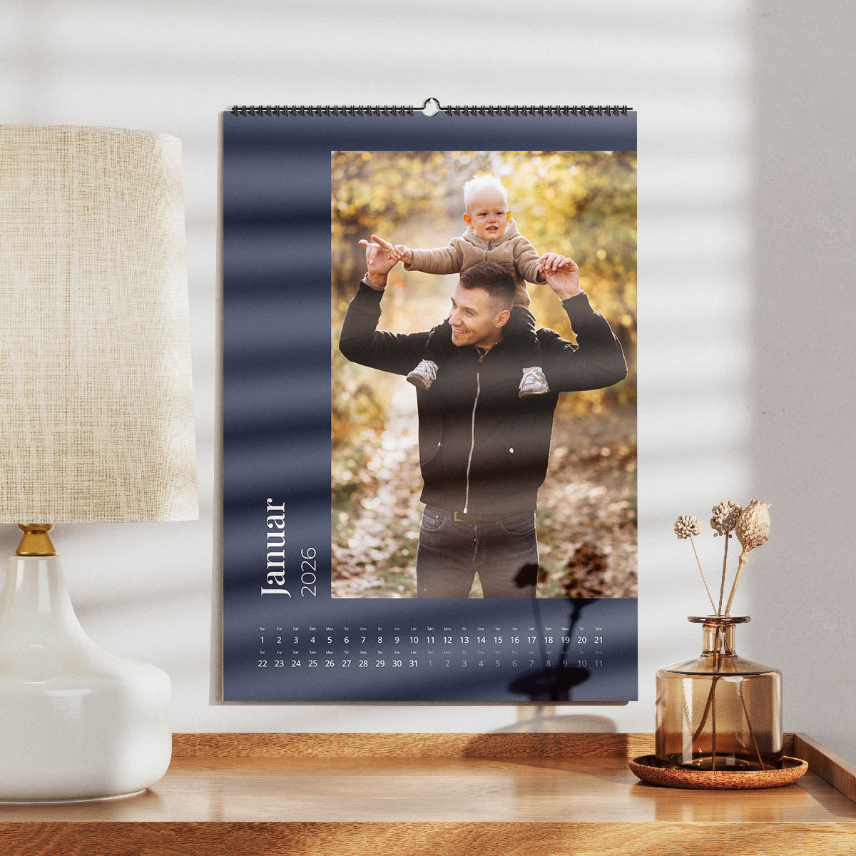 Elegant Kalender i Smalt Design - Vis Dine Billeder