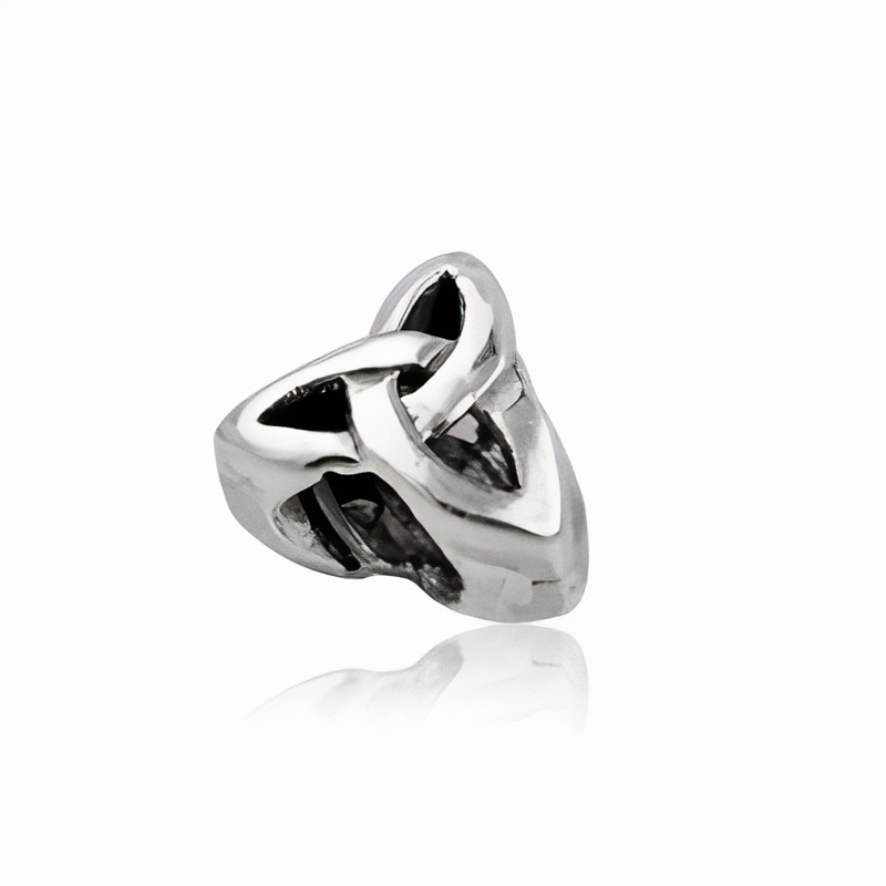 Charm Led med Triquetra - Treenighedssymbolet på tilbud!