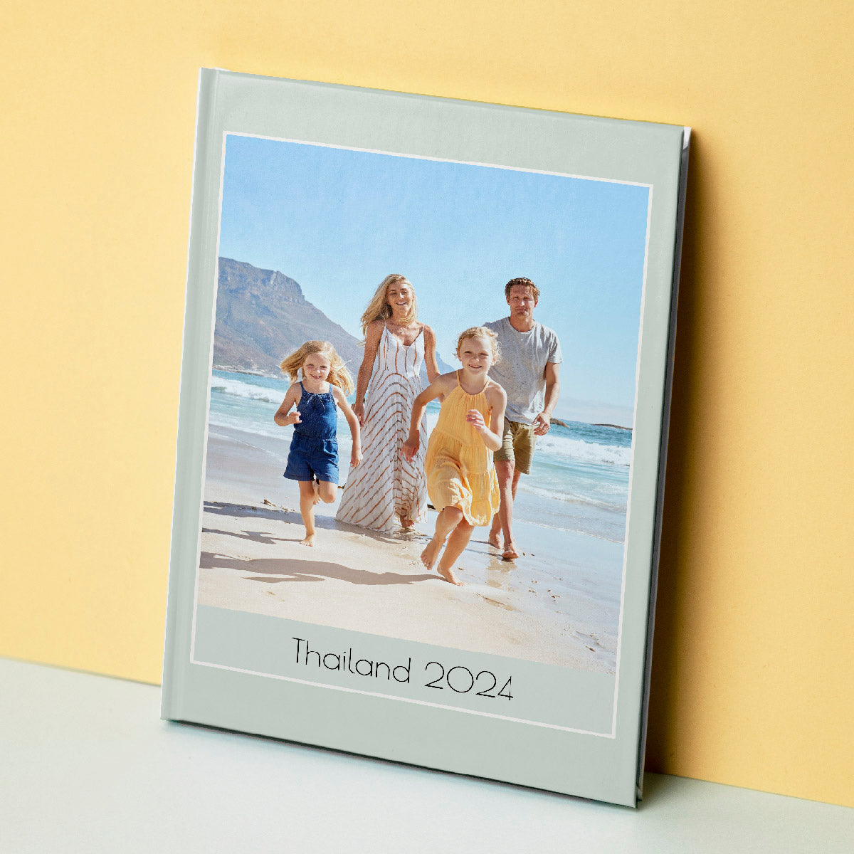 Moderne Højformat Fotobog med Grundlæggende Design